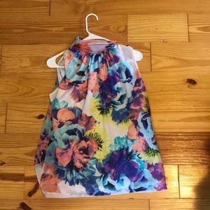 Pretty floral business turtleneck tank